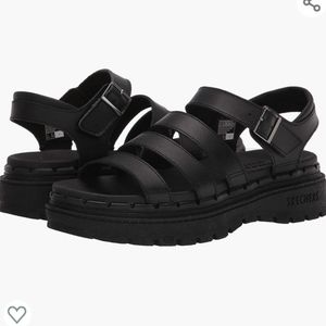 NWBox Sketchers platform sandals, black, women's size 10...for every occasion!♥️